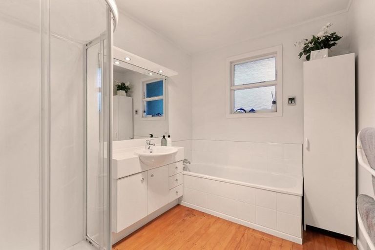 Photo of property in 25 Roydvale Avenue, Burnside, Christchurch, 8042