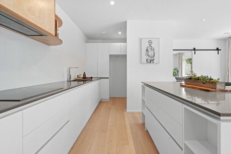 Photo of property in 64 Park Road, Carterton, 5713