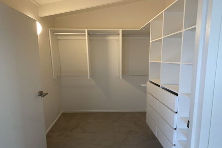 Photo of property in 1/3 Ceramco Place, Torbay, Auckland, 0630