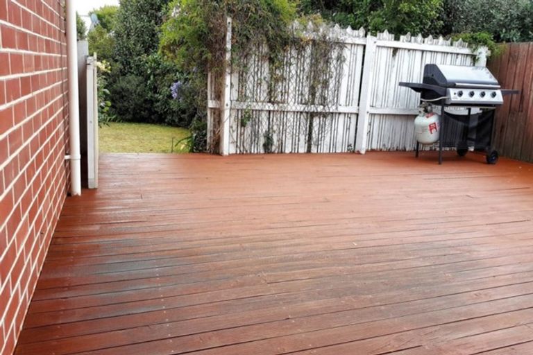 Photo of property in 20 Kilburn Street, Bishopdale, Christchurch, 8053