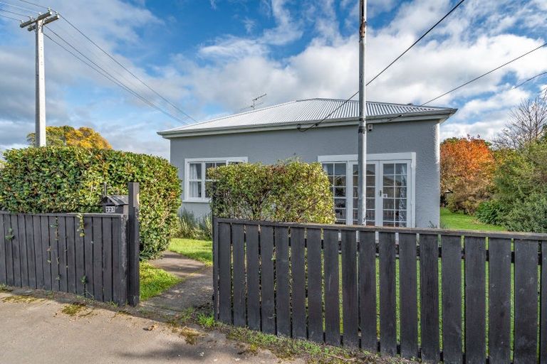 Photo of property in 223 High Street North, Carterton, 5713