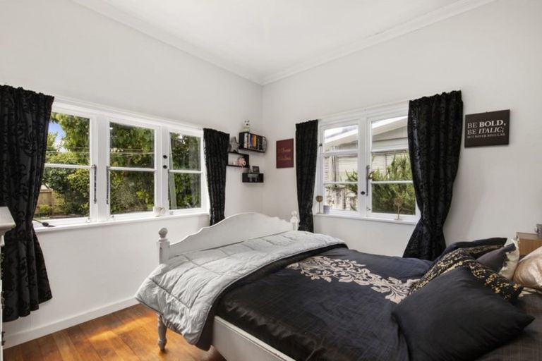 Photo of property in 259 Waterloo Road, Waterloo, Lower Hutt, 5011