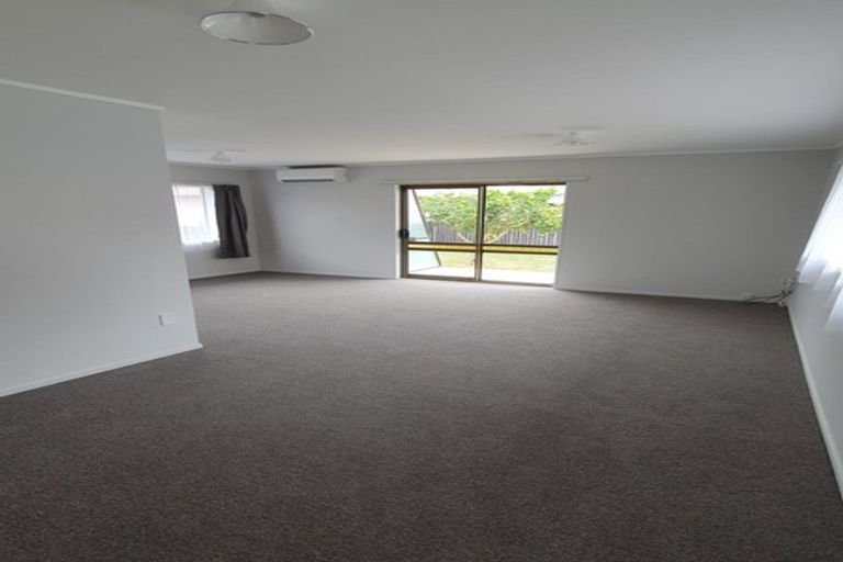 Photo of property in 3/24 West Street, Pukekohe, 2120