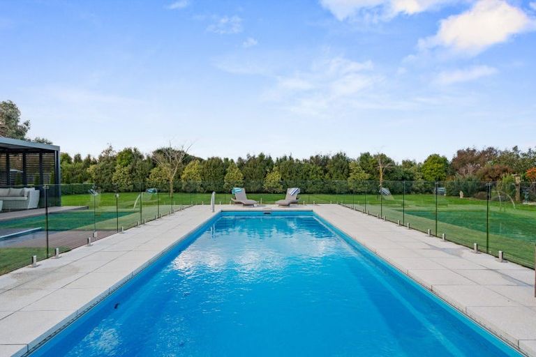 Photo of property in 27 Mill Grove, Clareville, Carterton, 5713