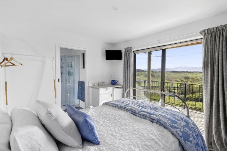 Photo of property in 101 Brooks View Heights, Tasman, Upper Moutere, 7173