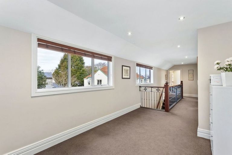 Photo of property in 45 Wroxton Terrace, Merivale, Christchurch, 8014