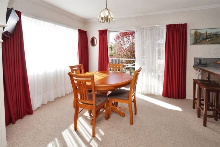 Photo of property in 17 Velma Crescent, Nawton, Hamilton, 3200