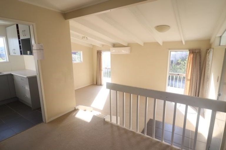 Photo of property in 4a Branston Avenue, Browns Bay, Auckland, 0630