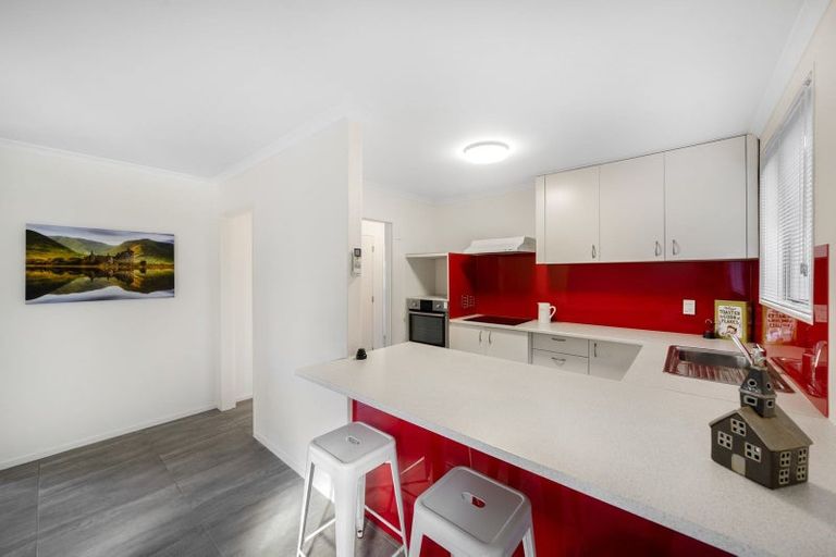 Photo of property in 34d Elizabeth Street, Moera, Lower Hutt, 5010