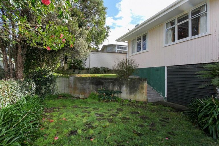 Photo of property in 62 Crownhill Street, Spotswood, New Plymouth, 4310
