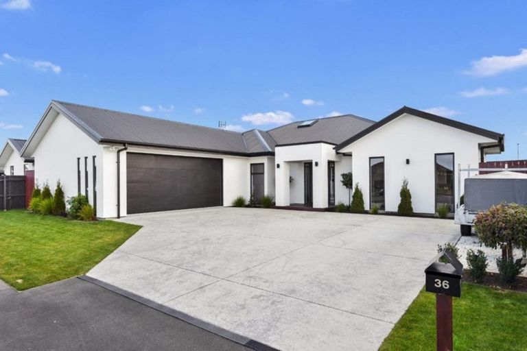 Photo of property in 36 Ellesmere Street, Marshland, Christchurch, 8083