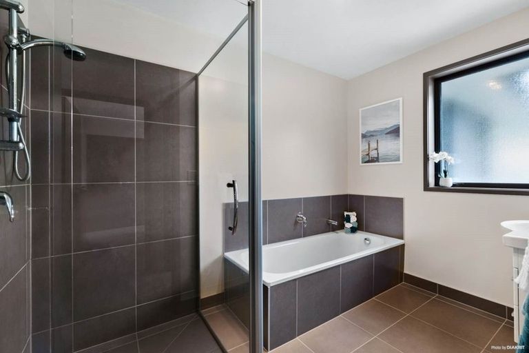 Photo of property in 3 Silkwood Crescent, Karaka, Papakura, 2113