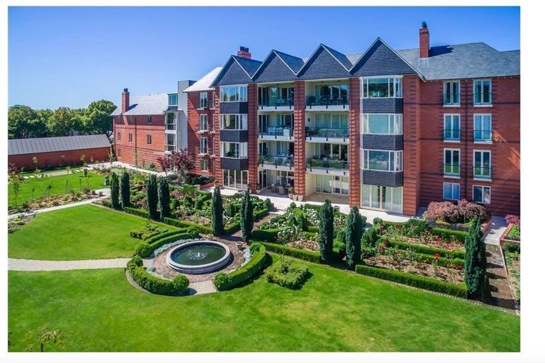 Photo of property in 12/142 Park Terrace, Christchurch Central, Christchurch, 8013