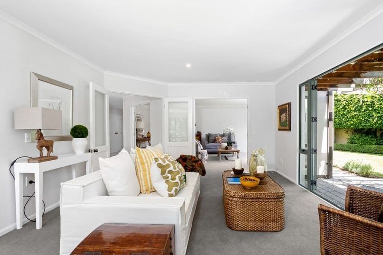 Photo of property in 4 Enticott Place, Huntsbury, Christchurch, 8022