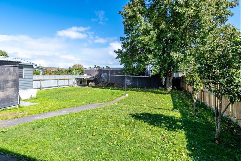 Photo of property in 906 Kiwi Street, Camberley, Hastings, 4120