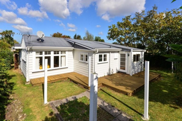 Photo of property in 9 Bettina Road, Fairfield, Hamilton, 3214