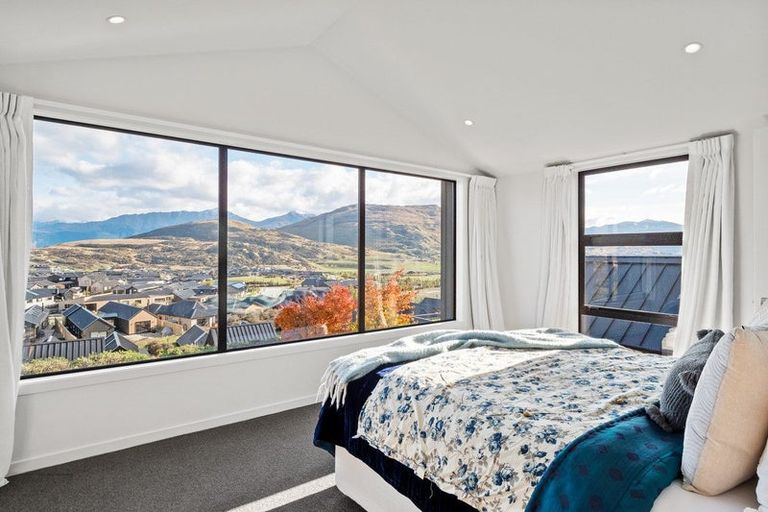 Photo of property in 25 Double Cone Road, Jacks Point, Queenstown, 9371
