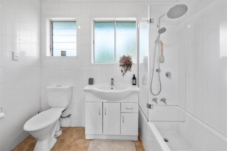 Photo of property in 4 Corilin Place, Mangakakahi, Rotorua, 3015