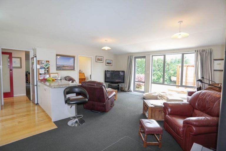 Photo of property in 76 Roberta Drive, Somerfield, Christchurch, 8024