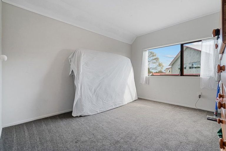 Photo of property in 12/19a Gray Avenue, Mangere East, Auckland, 2024