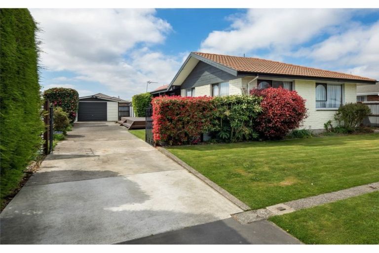 Photo of property in 34 Trevor Street, Hornby, Christchurch, 8042