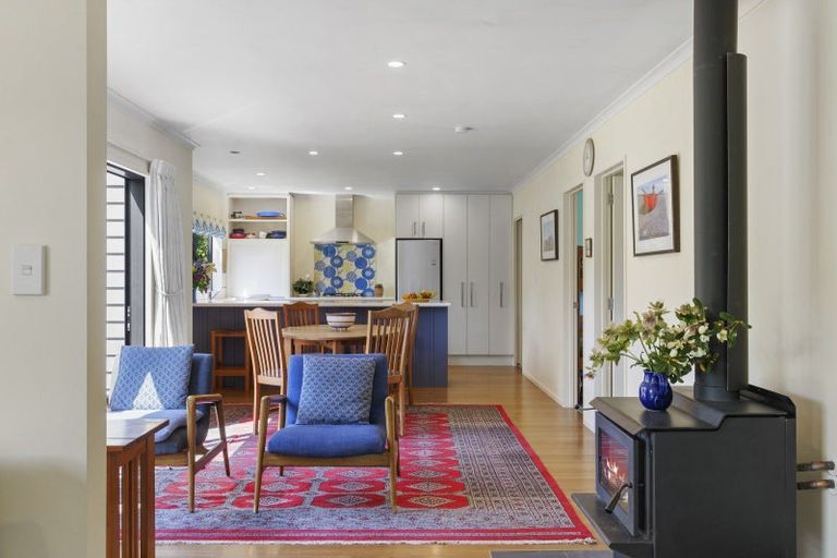 Photo of property in 3a Farr Street, Whitecliffs, Coalgate, 7673