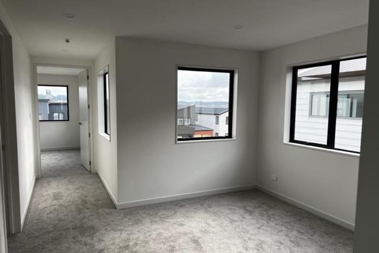 Photo of property in 25 Clara Road, Silverdale, 0932