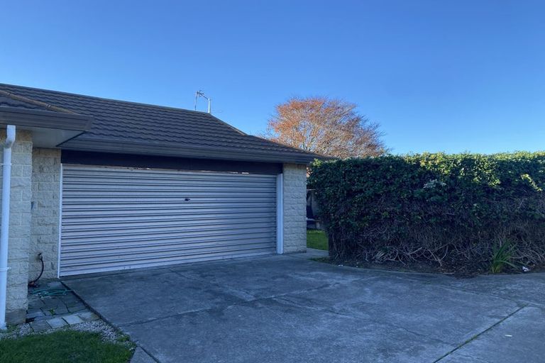 Photo of property in 9 Montclare Avenue, Ilam, Christchurch, 8041