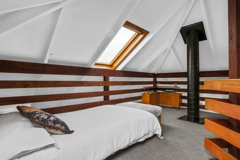 Photo of property in 3/37 Augusta Street, Redcliffs, Christchurch, 8081