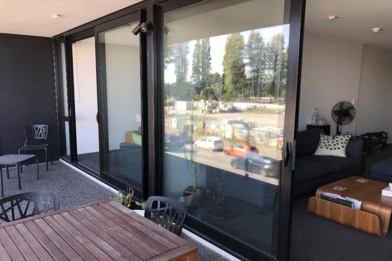 Photo of property in Leicester Executive Apartments, 402/282 Madras Street, Christchurch Central, Christchurch, 8011