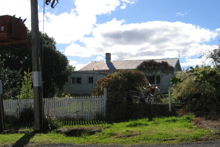 Photo of property in 10 Bowen Street, Kawakawa, 0210