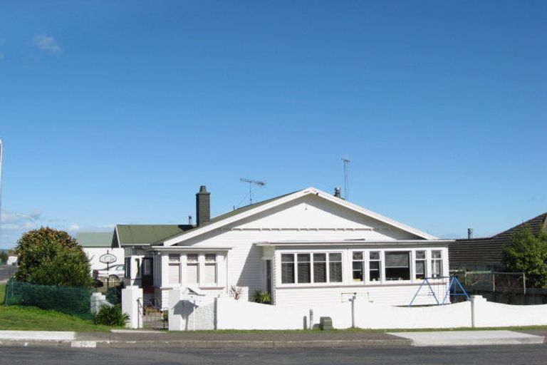 Photo of property in 27 Gaisford Terrace, Waipukurau, 4200