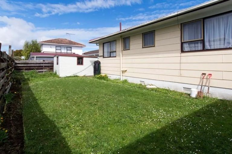 Photo of property in 1/282 Bucklands Beach Road, Bucklands Beach, Auckland, 2012