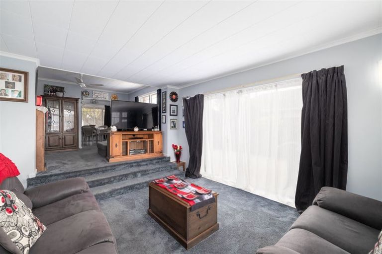 Photo of property in 39 Pembroke Street, Avondale, Christchurch, 8061