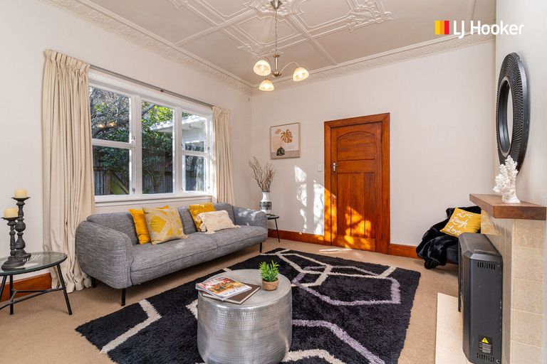 Photo of property in 27 Oakland Street, Andersons Bay, Dunedin, 9013