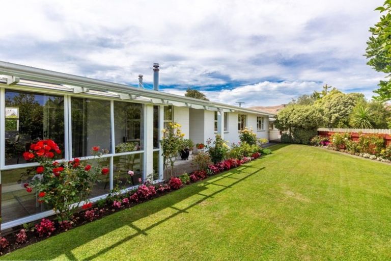 Photo of property in 14 Wadsworth Crescent, Redwoodtown, Blenheim, 7201