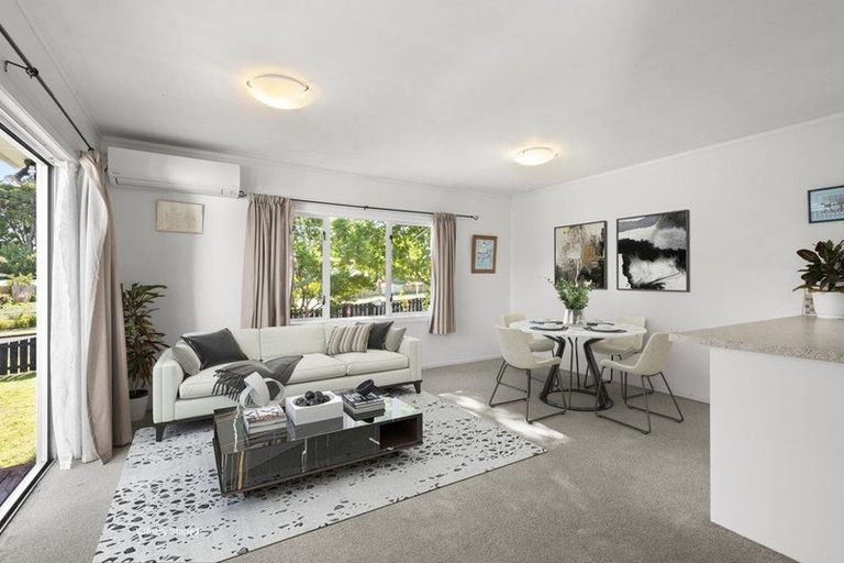 Photo of property in 12 Montgomery Avenue, Pukekohe, 2120