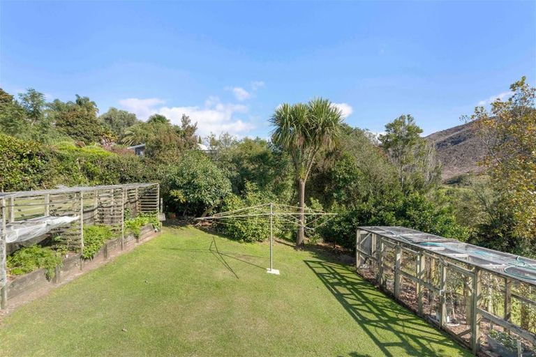 Photo of property in 46 Herbert Drive, Whangamata, 3620