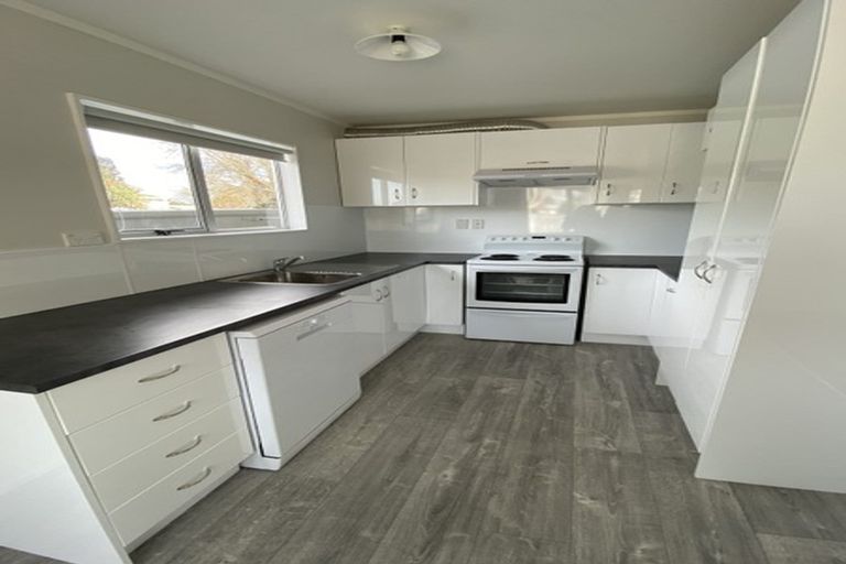 Photo of property in Sewell Place, Leamington, Cambridge, 3432