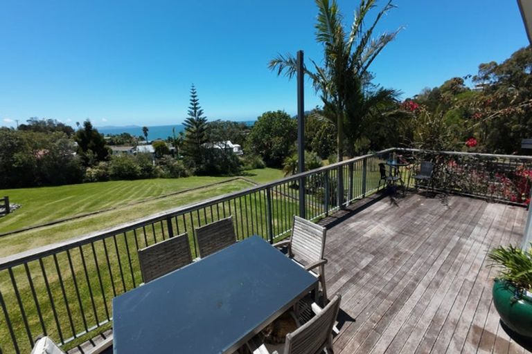 Photo of property in 8 Ocean View Road, Cable Bay, 0420