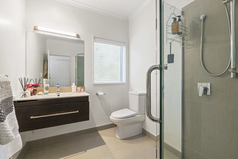 Photo of property in 31 Discovery Drive, Gulf Harbour, Whangaparaoa, 0930