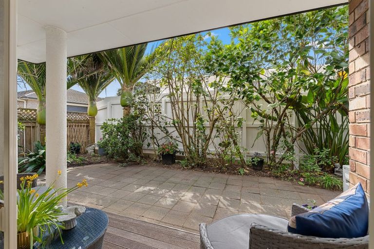 Photo of property in 2/454 Hibiscus Coast Highway, Orewa, 0931