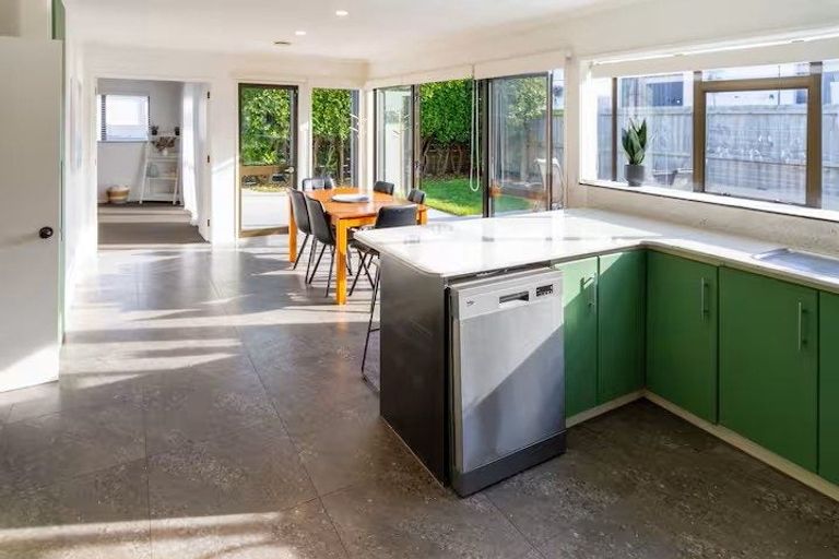 Photo of property in 54 Perth Street, Richmond, Christchurch, 8013