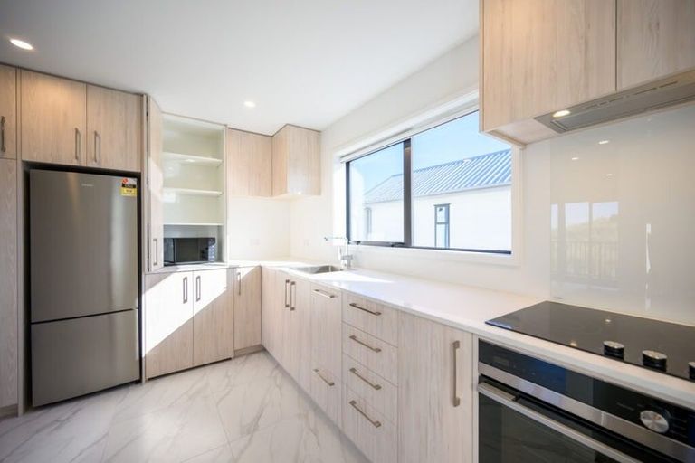 Photo of property in 4/180 Marine Parade, New Brighton, Christchurch, 8083