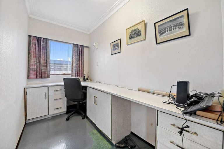 Photo of property in 122 Edinburgh Street, Pukekohe, 2120