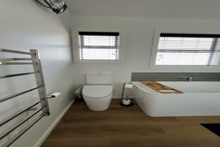 Photo of property in 1/84 Douglas Street, Highfield, Timaru, 7910