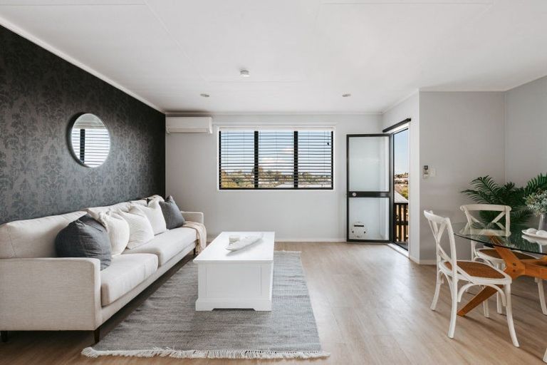 Photo of property in 15b Ruahine Street, Ohauiti, Tauranga, 3112