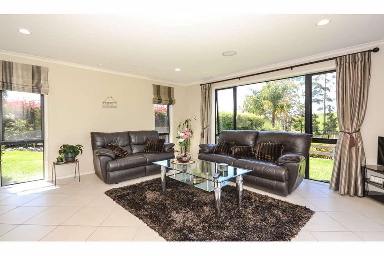 Photo of property in 24 Urutawa Drive, Kerikeri, 0230