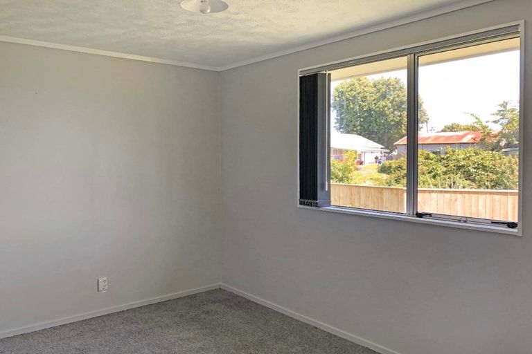 Photo of property in 9 Queen Street, Aramoho, Wanganui, 4500