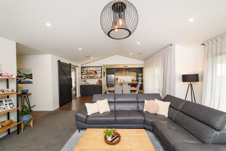 Photo of property in 65 Hartwell Drive, Kelvin Grove, Palmerston North, 4470